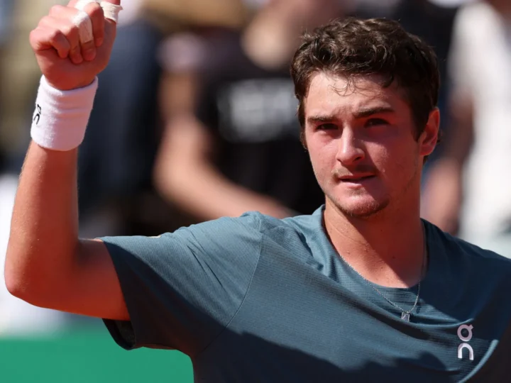 Fonseca estreia em Munique contra chileno que foi seu algoz duas vezes