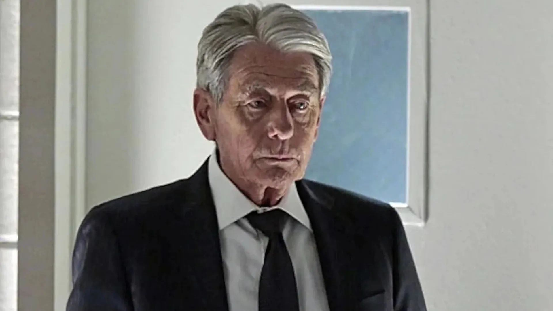 Morre John Nolan, ator de ‘Batman’ e tio de Christopher Nolan, aos 87