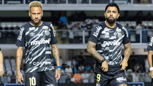 Cuca terá conversa com Neymar e Gabigol por duelo no sintético do Allianz