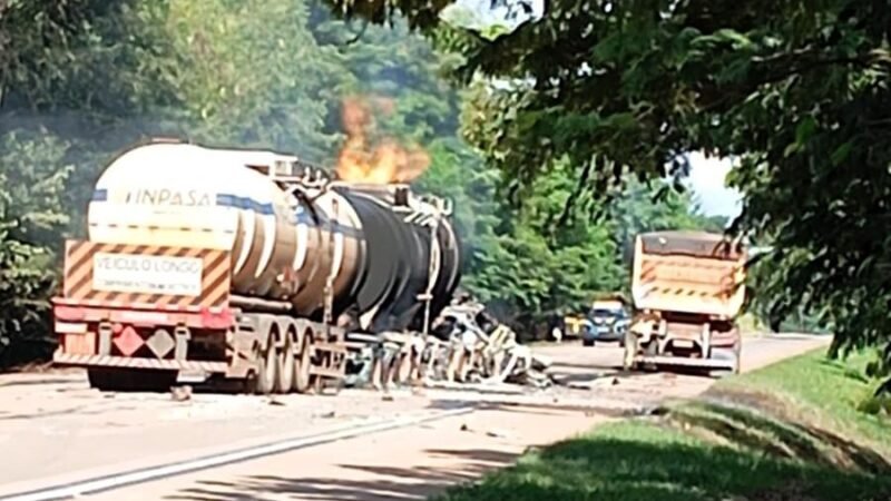 Incêndio em carreta com etanol é controlado e evita risco maior na rodovia