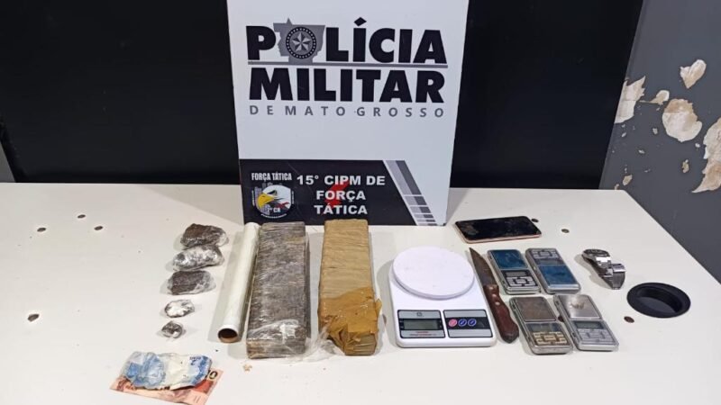 Denúncia leva polícia a casa suspeita e fuga termina em flagrante com droga escondida