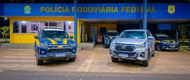 Picape de alto valor levanta suspeitas e acaba na delegacia após descoberta surpreendente