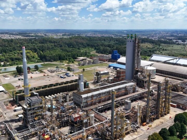 Petrobras inicia produção de ureia em fábrica de fertilizante no Paraná
