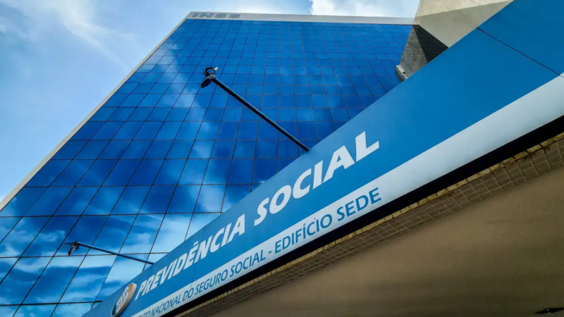 Vazamento de dados no INSS expõe 2,8 milhões de CPFs