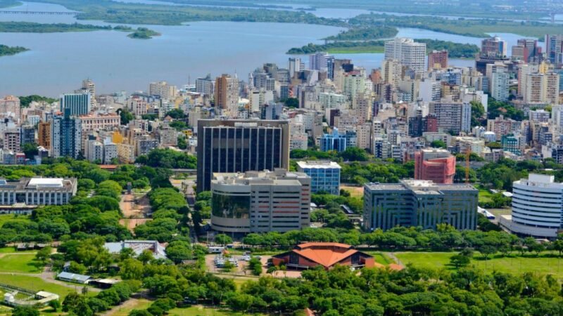 Fórum discute reinvenção do futuro do Rio Grande do Sul