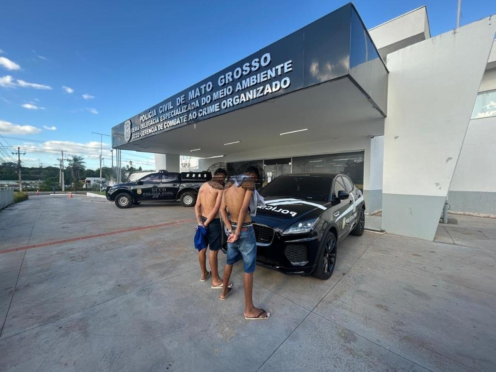 Suspeitos de participação em chacina com quatro mortos são capturados escondidos em quitinete