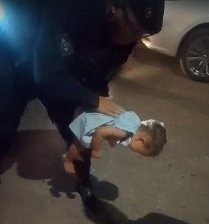 Polícia Militar salva bebê vítima de engasgo