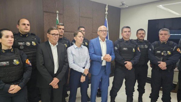 Governador autoriza chamamento de mais 30 oficiais e 400 praças da Polícia Militar