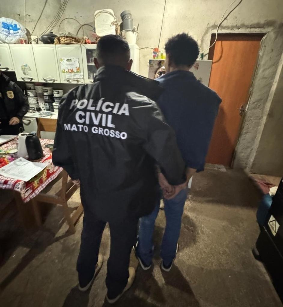 GOLPE DO FALSO ANÚNCIO: Quadrilha clona venda de caminhão e fatura R$ 130 mil de vítima na internet