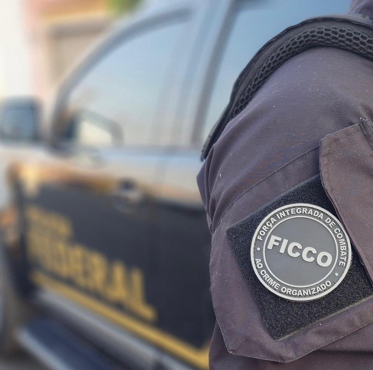 Operação mira fraude em cumprimento de pena e investiga ligação com facção criminosa