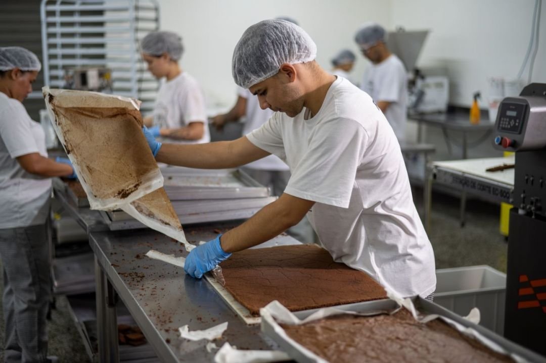 Pequena indústria registra pior desempenho desde a pandemia