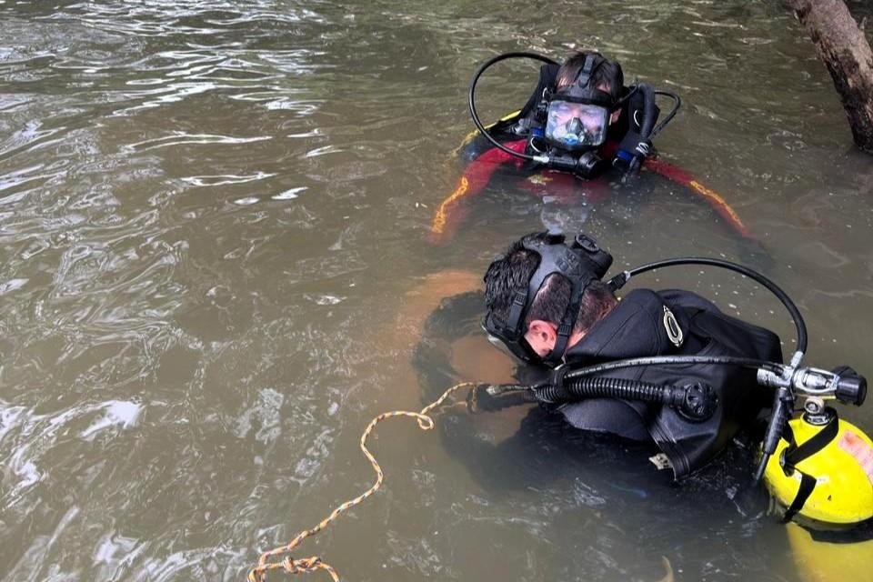 Corpo é encontrado em lago e caso misterioso mobiliza polícia e perícia