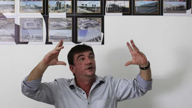 Defesa de Andrés vê ‘irregularidades’ em votação de expulsão no Corinthians