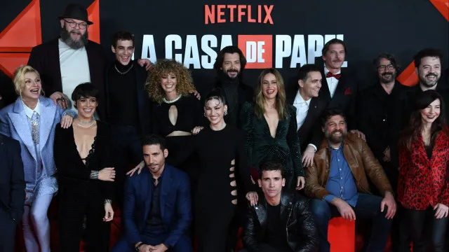 Autor de ‘La Casa de Papel’ expõe falta de remuneração a roteiristas no país