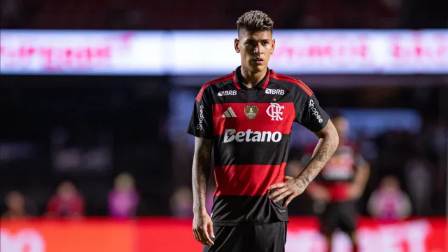 STJD suspende Carrascal em 3 jogos por expulsão no Flamengo; Jardim é absolvido