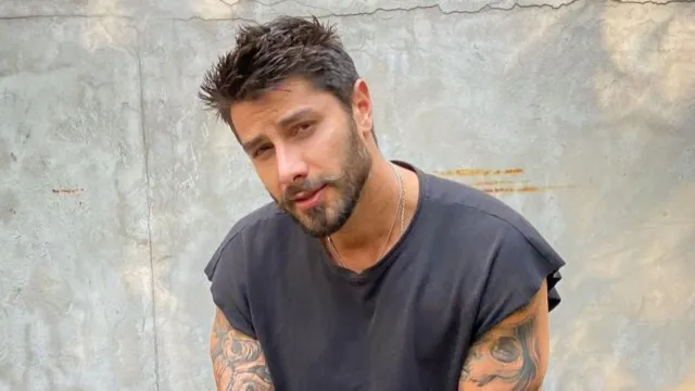 Renan Oliveira, rival de Ana Paula Renault no BBB 16, chama Boninho de ‘moleque’