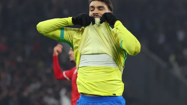 Paquetá corre contra o tempo em lesão no Fla a uma semana da lista da Copa do Mundo