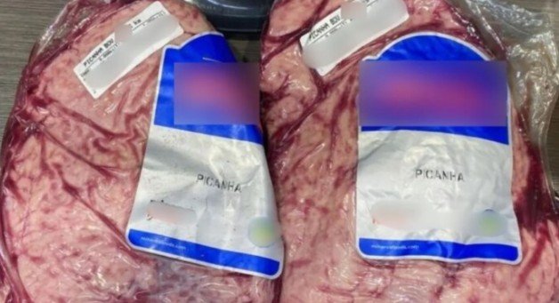 Mulheres são flagradas furtando carnes e produtos em supermercado de Alta Floresta; itens estavam escondidos em carrinho de criança