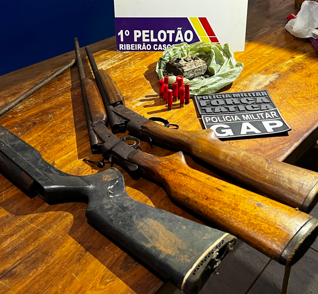 TOLERÂNCIA ZERO: Trio ligado ao crime é preso com armas e drogas em chácara usada como ponto de tráfico