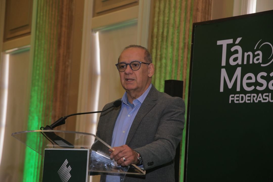“Nossa primeira, segunda e terceira opção é fazer o projeto no RS”, diz diretor-geral da CMPC