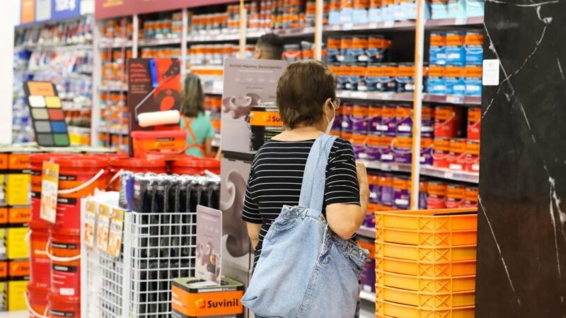 Endividamento sobe pelo quinto mês consecutivo