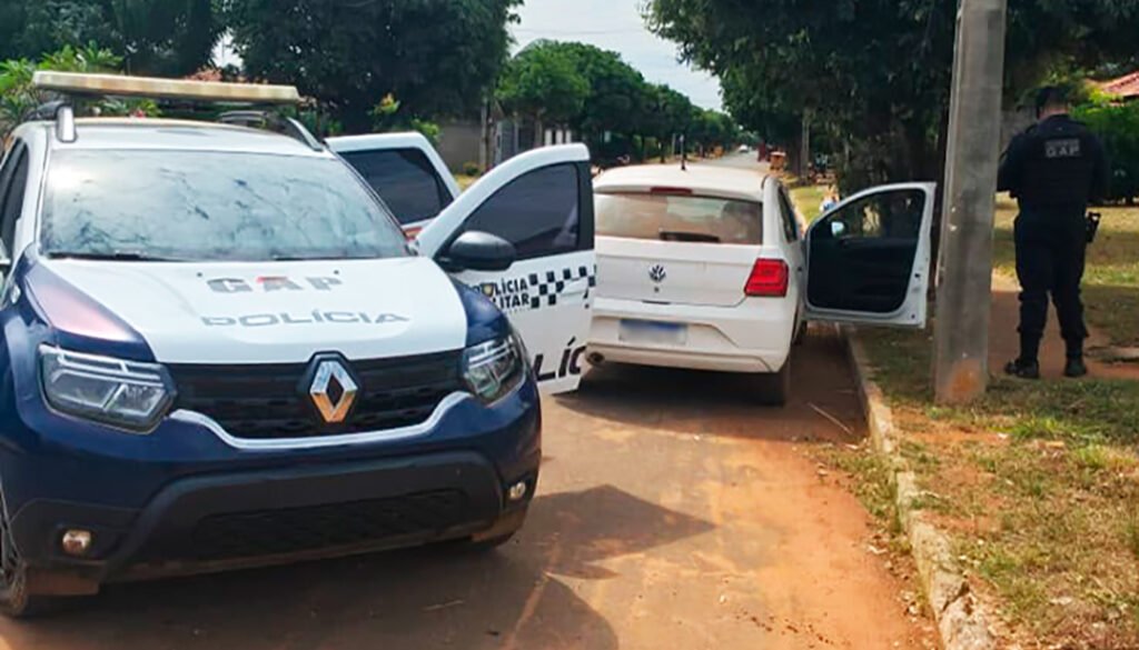 Reféns são encontrados amarrados em matagal e operação termina com prisões