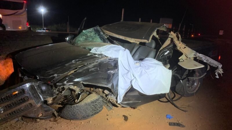 Colisão entre caminhonete e carreta deixa um morto e cinco feridos na BR-163 em Guarantã do Norte
