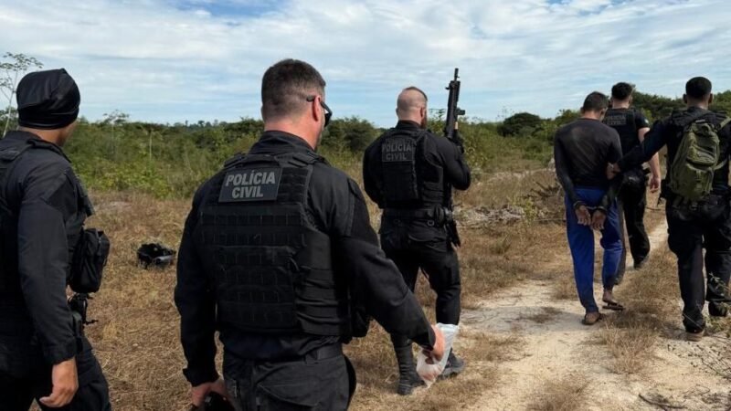 Operação cumpre 40 ordens judiciais e prende 15 suspeitos por tráfico de drogas