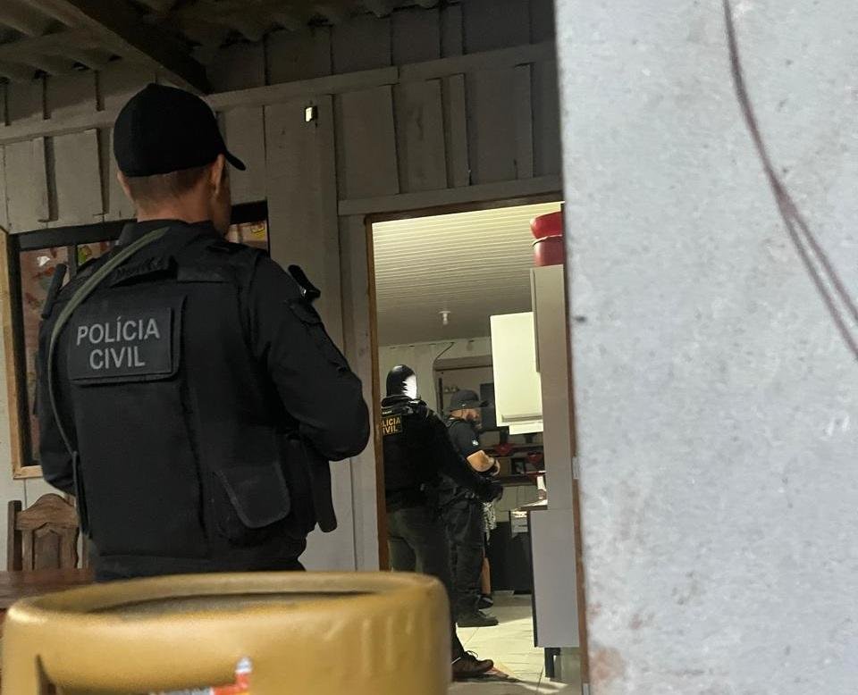 Investigação mira núcleo financeiro e logístico de facção envolvida com tráfico de drogas