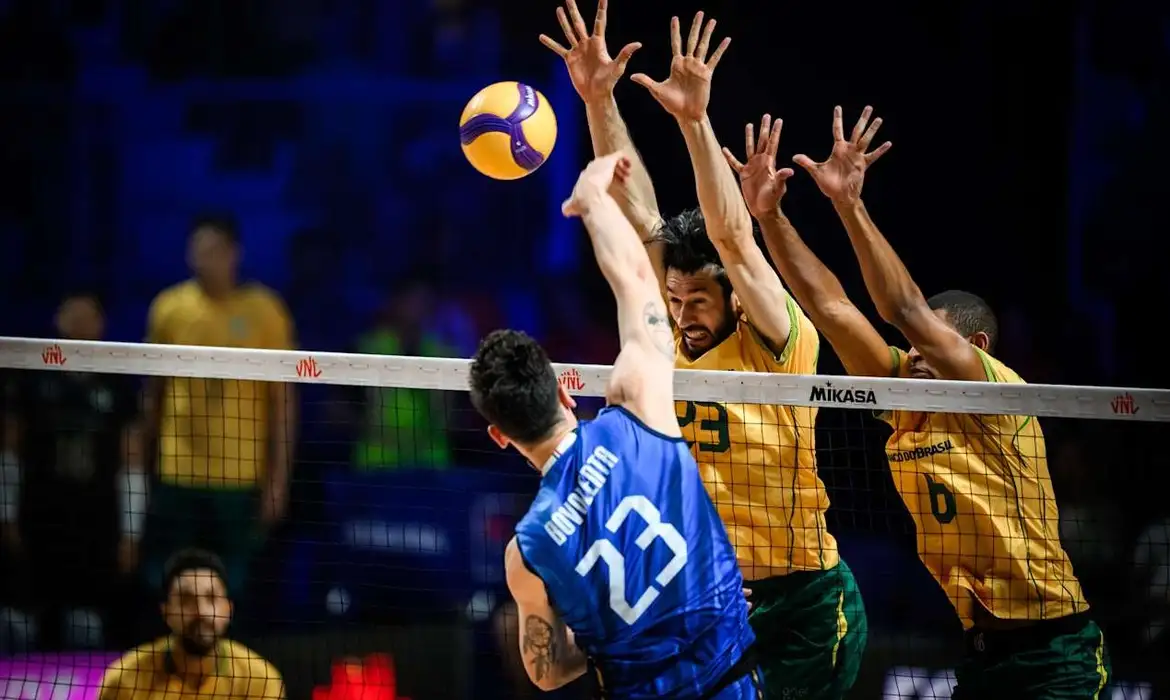 Vôlei: Brasil é superado pela Itália, o 2º revés na Liga das Nações