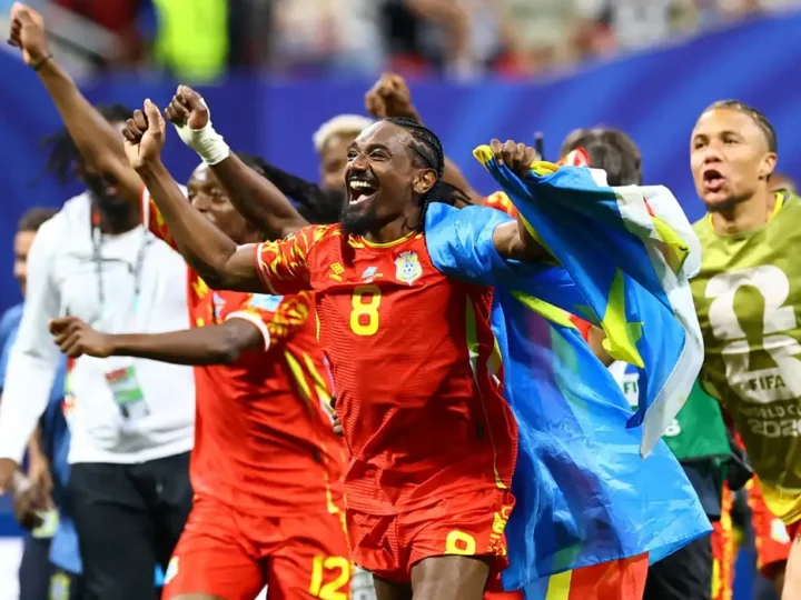 Congo vence de virada e segue na Copa, assim como Colômbia e Portugal