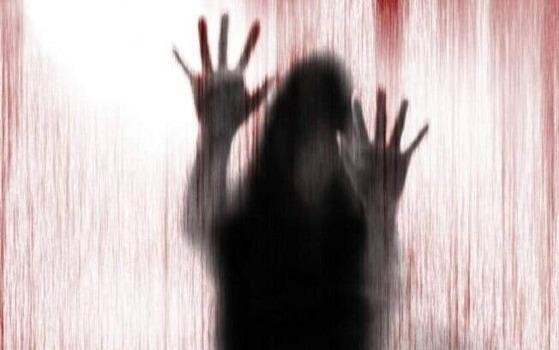 Mulher de 26 anos é enforcada e morta com arame farpado em MT