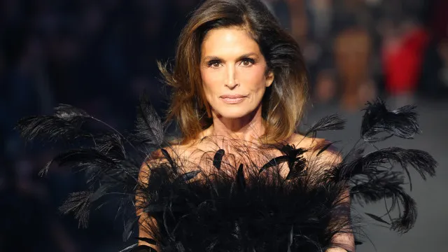 Cindy Crawford vai fazer cirurgia plástica? “O meu marido é contra”