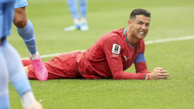 CR7 é detonado após empate na Copa: “Dez homens e uma estátua”