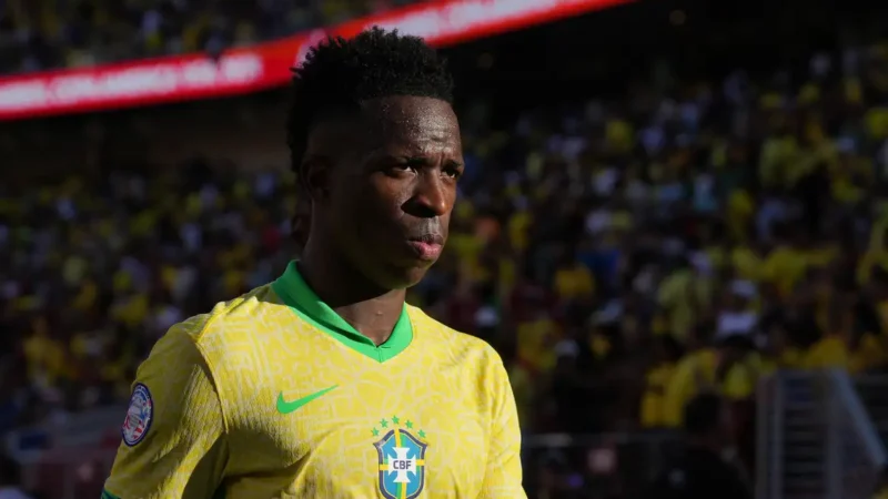 Com gol em todos os jogos até agora, Vini Jr busca feito raro em Copas