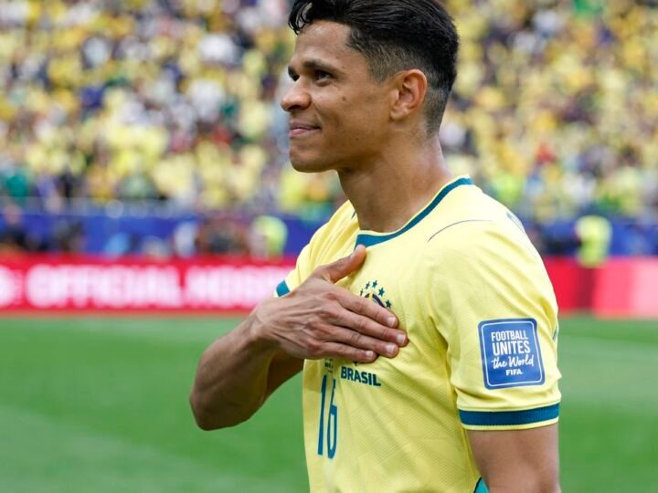 Douglas Santos traz vivência do ouro olímpico para buscar o hexa