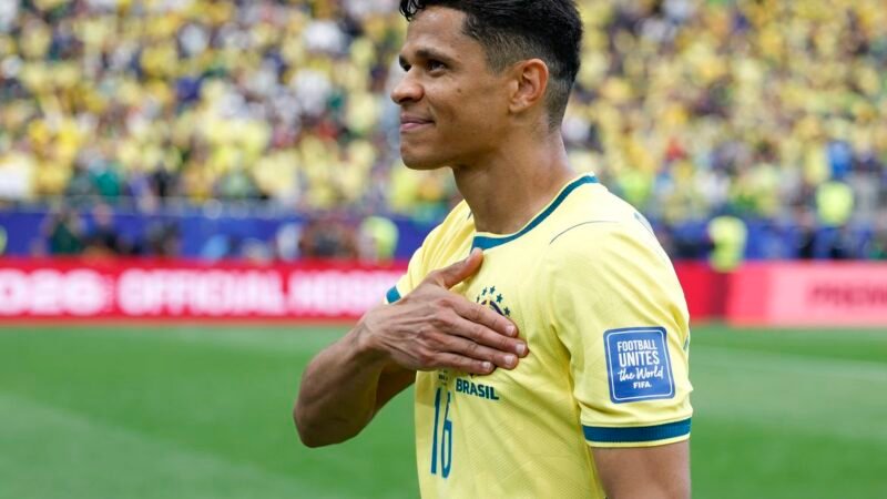 Douglas Santos traz vivência do ouro olímpico para buscar o hexa