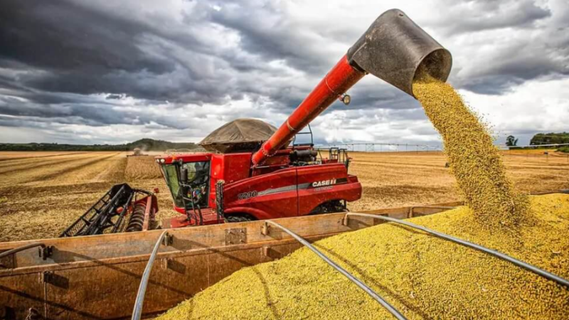 Atividade econômica varia 0,1% em maio