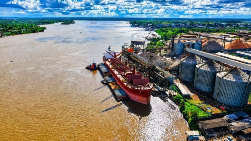 Paranaense Rocha inicia operação no Porto de Santana
