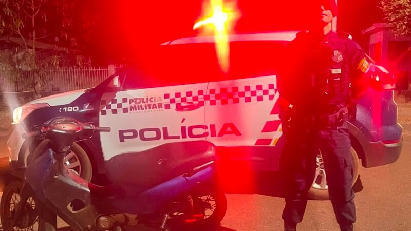 Adolescente é flagrado com moto furtada e sem placa durante abordagem policial em Marcelândia