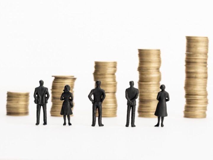Auge salarial no Brasil ocorre entre 46 e 55 anos