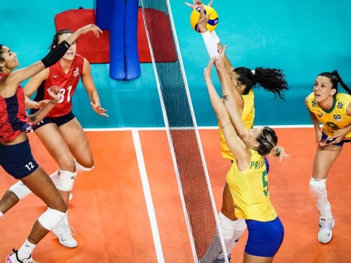 Brasil perde para os Estados Unidos por 3 a 0 no vôlei feminino