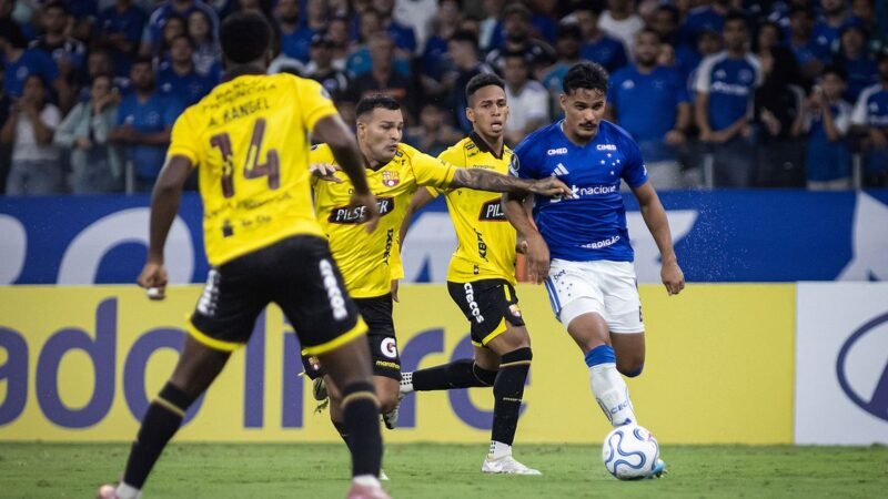 Conheça opções do Brasil para a próxima Copa; meio-campo é o foco