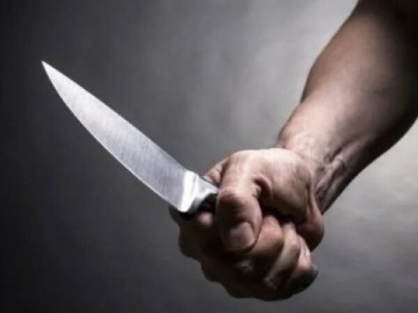 Discussão por causa de conta de água faz homem esfaquear mulher no pescoço em Sinop