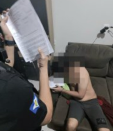 PC prende tarado com imagens de abusos de menores em MT