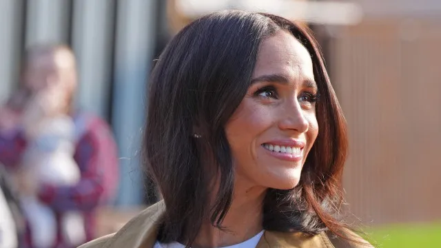 Meghan Markle se aproxima das Kardashians e irrita príncipe Harry