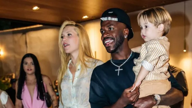 Virginia Fonseca leva Vini Jr. à festa de aniversário do sobrinho; veja
