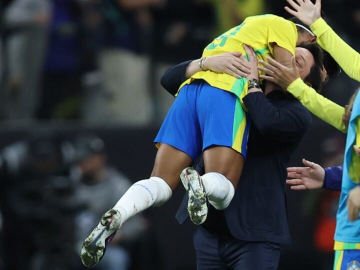 Arthur Elias aprova logística em caminho do Brasil na Copa Feminina