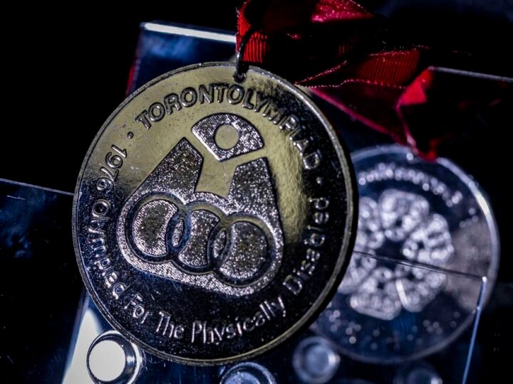 Familiares celebram legado de primeira medalha paralímpica do Brasil