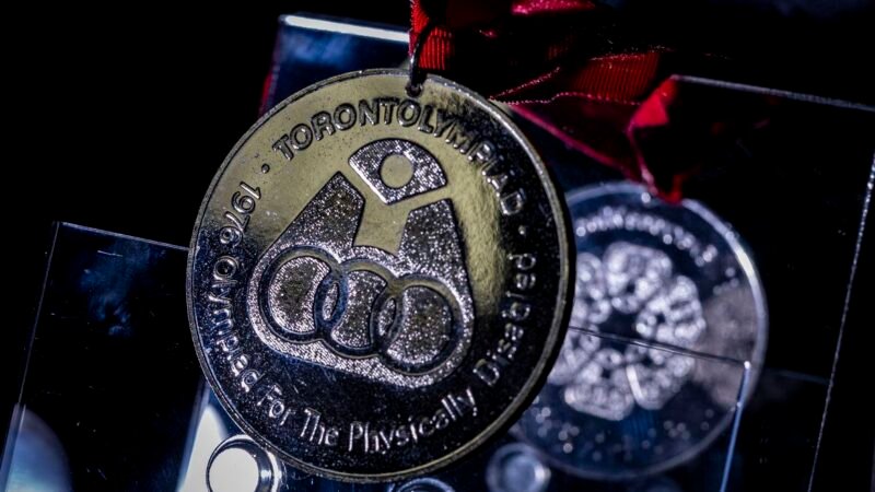 Familiares celebram legado de primeira medalha paralímpica do Brasil